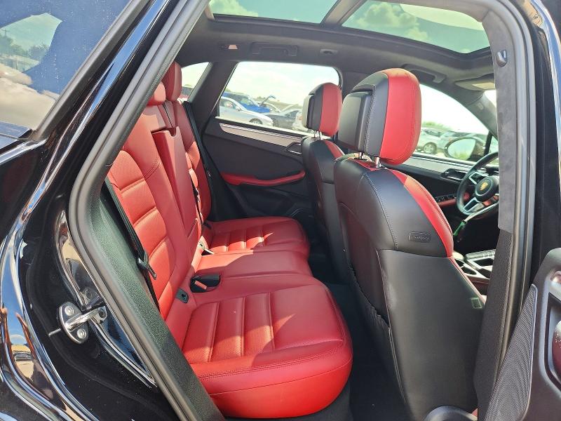 Photo 11 from auction – 2015 PORSCHE MACAN with VIN WP1AF2A57FLB96176
