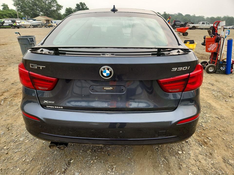 Photo 6 from auction – 2017 BMW 330 with VIN WBA8Z9C33HG827249