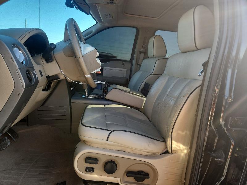Photo 7 from auction – 2006 LINCOLN MARK LT with VIN 5LTPW185X6FJ21320