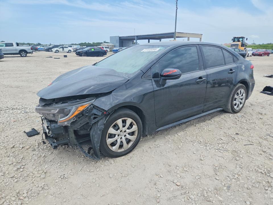 TOYOTA COROLLA 2022 with VIN 5YFEPMAEXNP312164 - Photo from auction