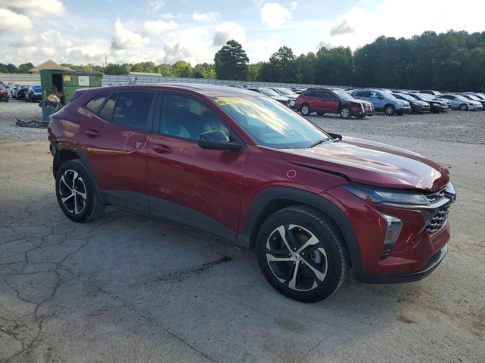 Photo 4 from auction – 2025 CHEVROLET TRAX with VIN KL77LGEP8SC167046