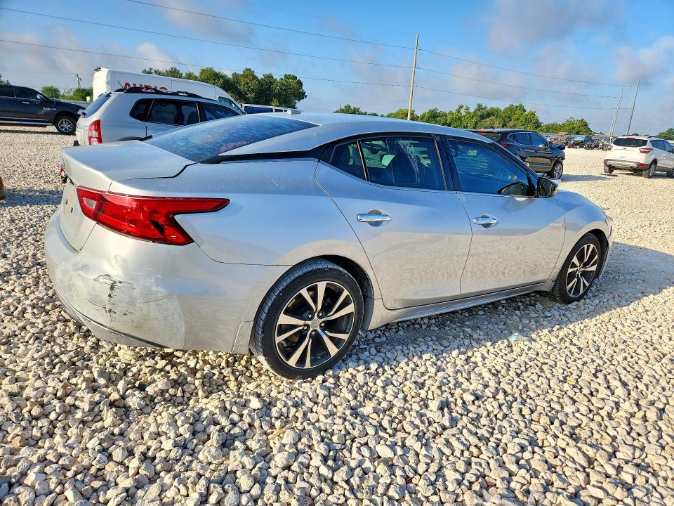 Photo 3 from auction – 2016 NISSAN MAXIMA with VIN 1N4AA6AP7GC419588