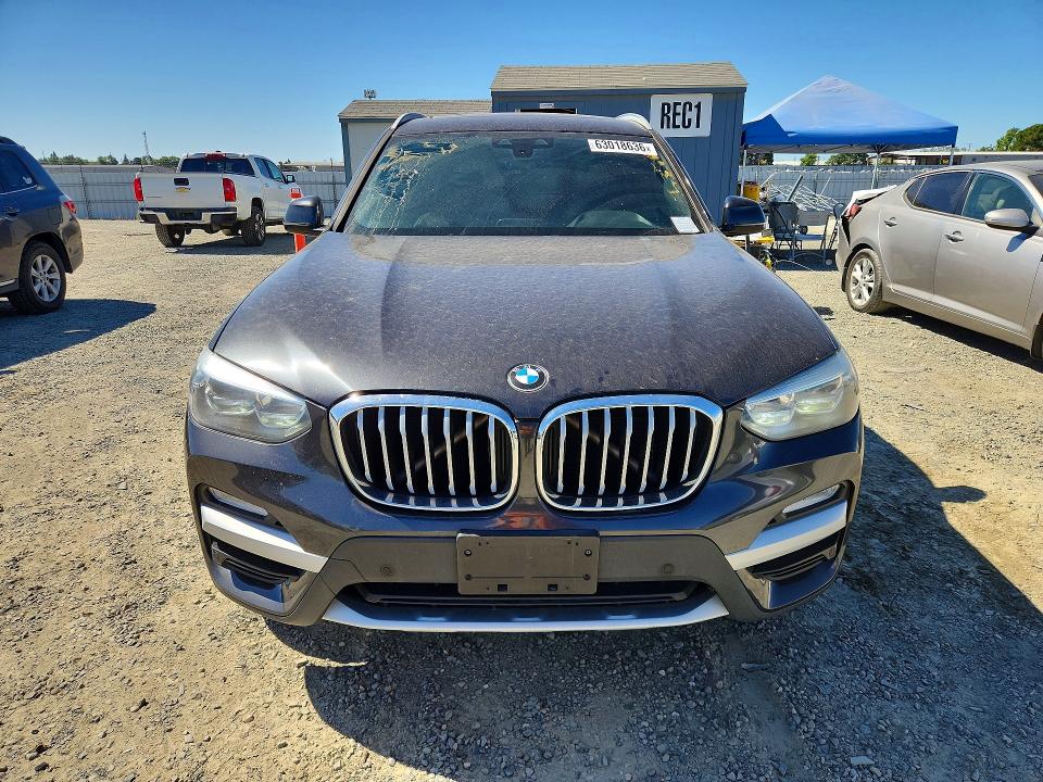 صورة رقم 5 من المزاد - 2019 BMW X3 مع VIN 5UXTR7C54KLR50736