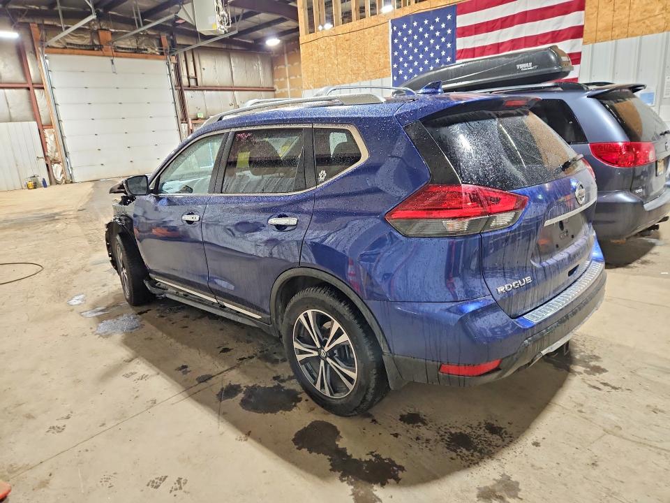 Photo 2 from auction – 2017 NISSAN ROGUE with VIN JN8AT2MVXHW028012