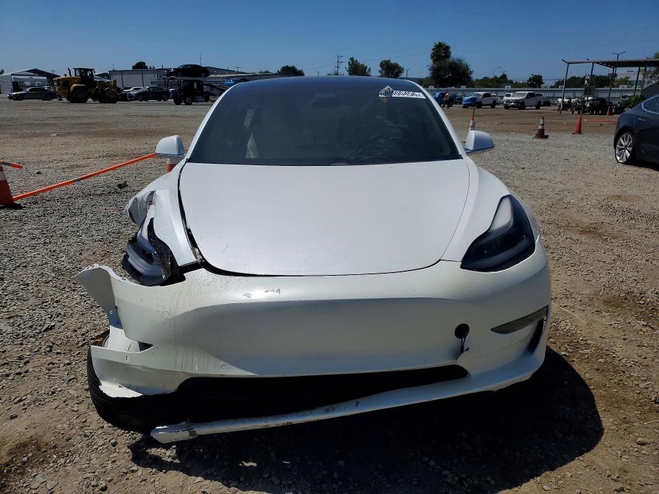 Photo 5 from auction – 2019 TESLA MODEL 3 with VIN 5YJ3E1EA2KF486921