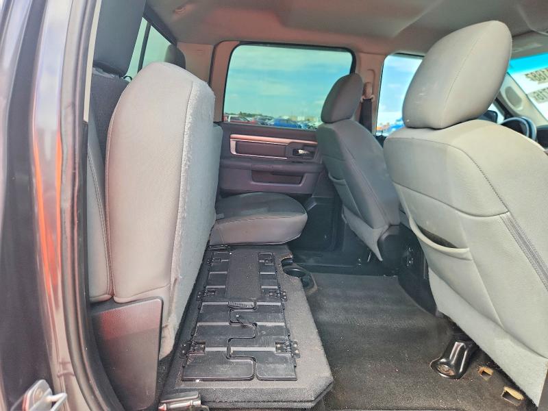 Photo 10 from auction – 2015 RAM 1500 with VIN 1C6RR6LM3FS590312