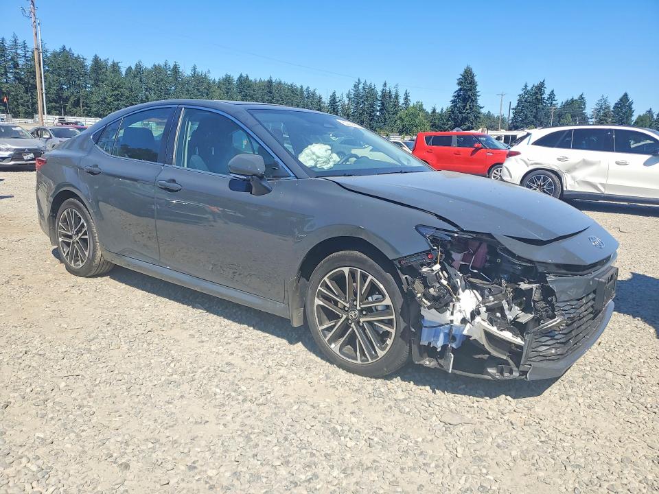 Photo 4 from auction – 2026 TOYOTA CAMRY with VIN 4T1DBADK0TU557741