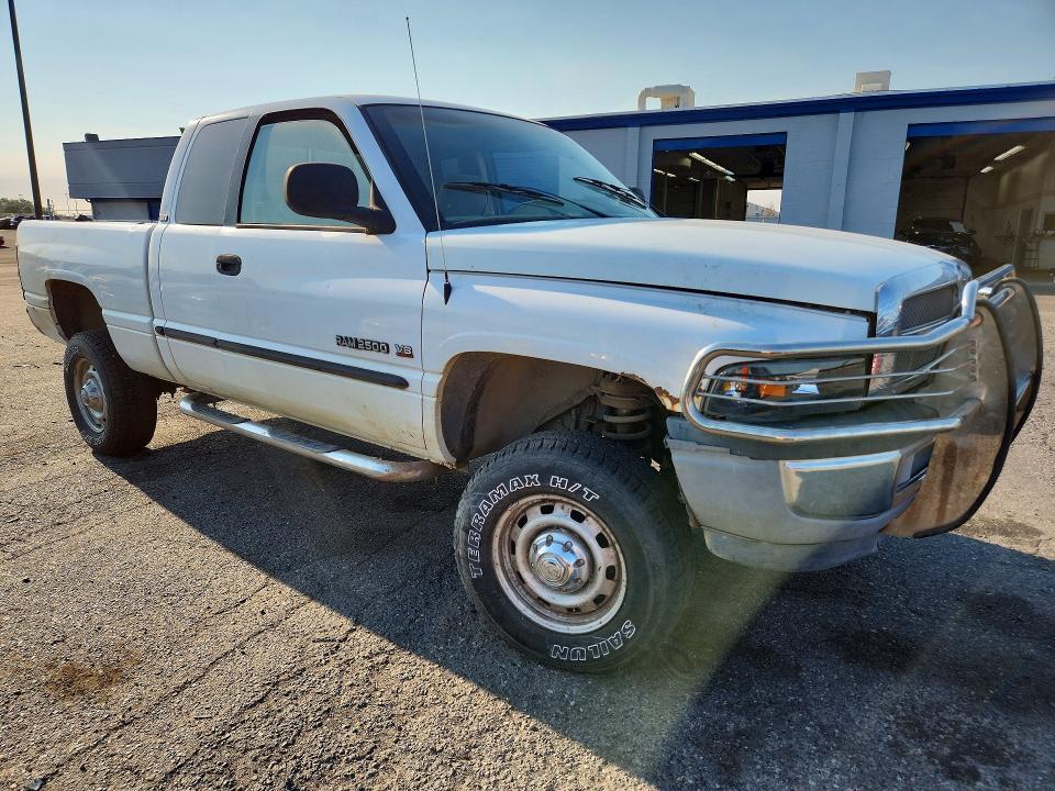 Photo 4 from auction – 2001 DODGE RAM 2500 with VIN 1B7KF23Z91J213442