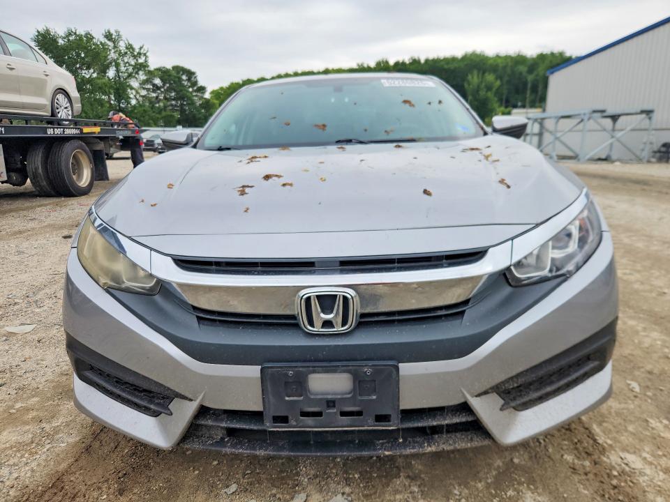 Photo 5 from auction – 2016 HONDA CIVIC with VIN 19XFC2F56GE077750