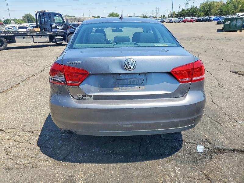 Photo 6 from auction – 2013 VOLKSWAGEN PASSAT with VIN 1VWAP7A39DC024090