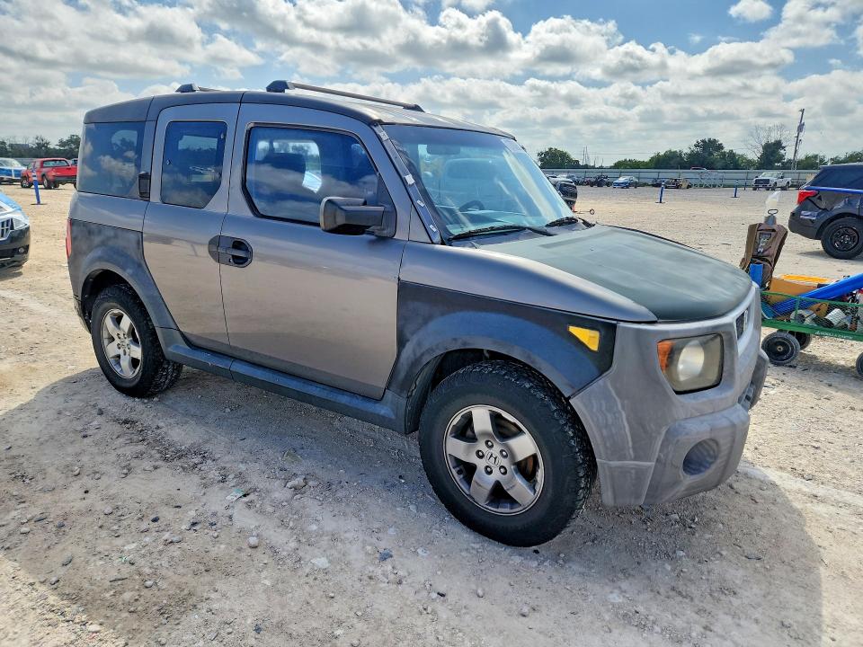 Photo 4 from auction – 2005 HONDA ELEMENT with VIN 5J6YH286X5L014861
