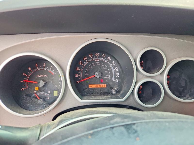 Photo 9 from auction – 2013 TOYOTA SEQUOIA with VIN 5TDBY5G16DS075740