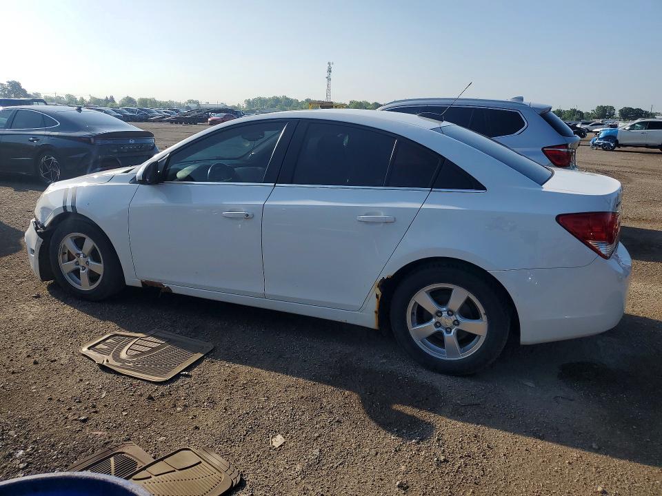 Photo 2 from auction – 2015 CHEVROLET CRUZE with VIN 1G1PE5SB2F7156657