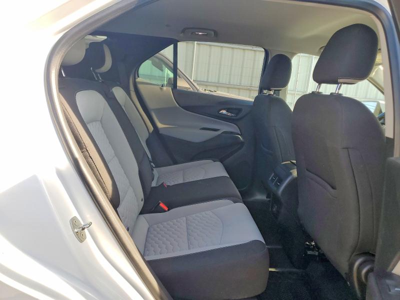 Photo 11 from auction – 2019 CHEVROLET EQUINOX with VIN 2GNAXJEV8K6244653
