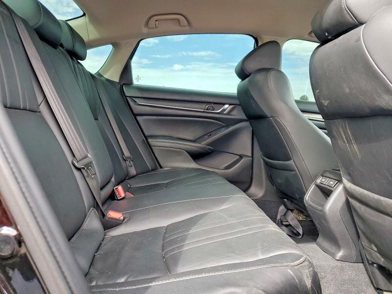 Photo 10 from auction – 2022 HONDA ACCORD with VIN 1HGCV1F42NA072142