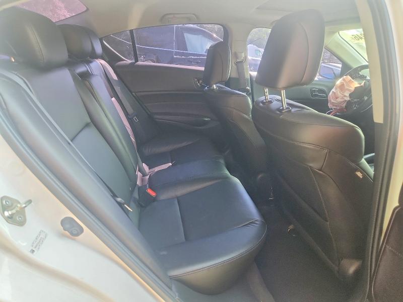 Photo 10 from auction – 2018 ACURA ILX with VIN 19UDE2F34JA010172