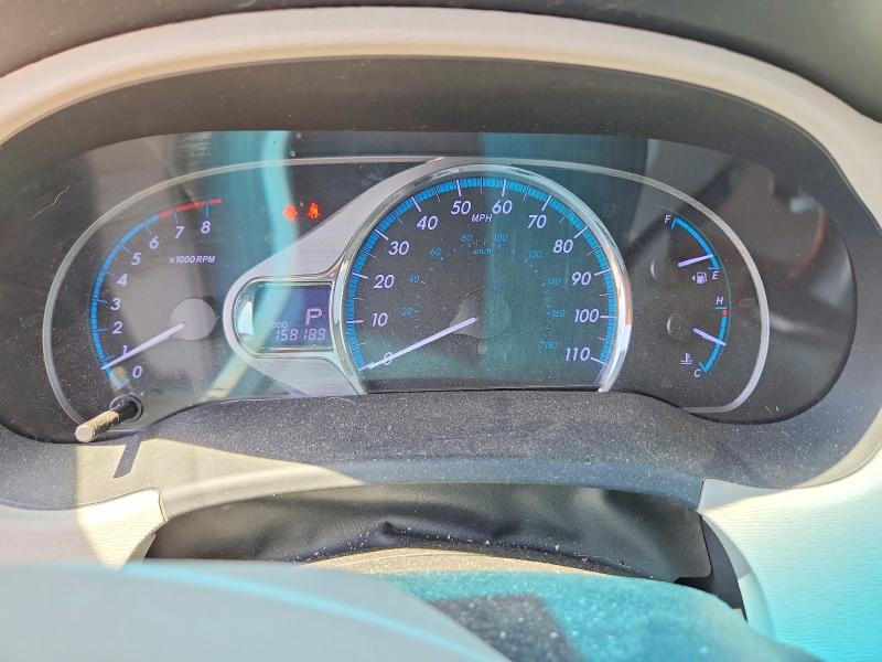 Photo 9 from auction – 2012 TOYOTA SIENNA with VIN 5TDYK3DC6CS240187
