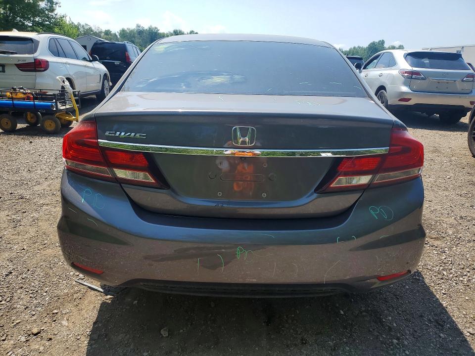 Zdjęcie 6 z aukcji – 2015 HONDA CIVIC z VIN 2HGFB2F58FH002782