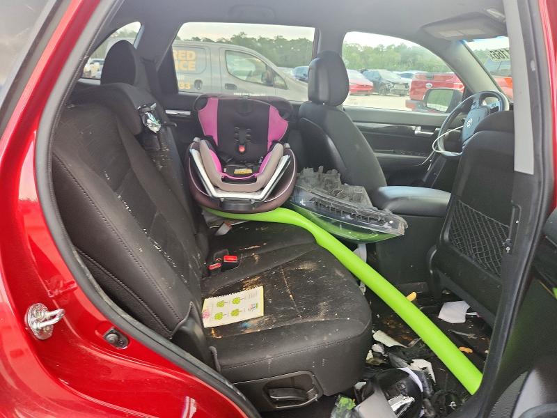 Photo 11 from auction – 2014 KIA SORENTO with VIN 5XYKT3A61EG494892