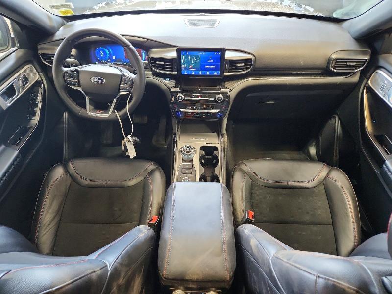 Photo 8 from auction – 2023 FORD EXPLORER with VIN 1FM5K8GC5PGC23274