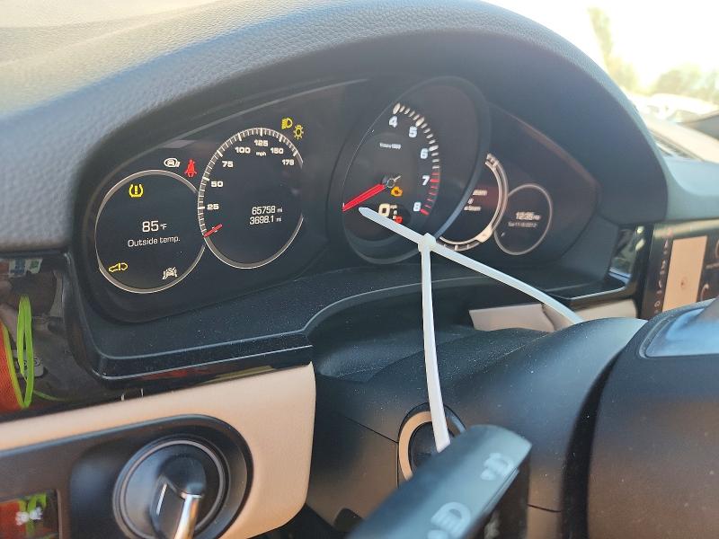 Снимка 9 от търг – 2020 PORSCHE CAYENNE с VIN WP1AA2AY7LDA10604