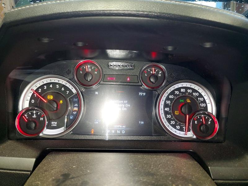 Photo 9 from auction – 2018 RAM 1500 with VIN 1C6RR7MT8JS172347