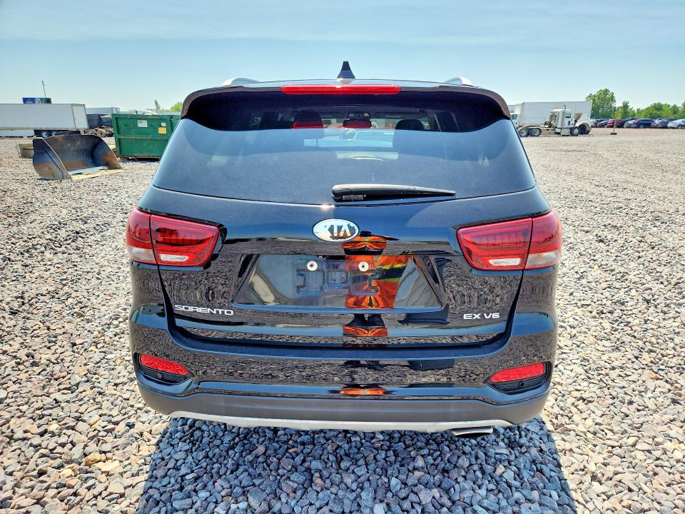 Photo 6 from auction – 2019 KIA SORENTO with VIN 5XYPH4A57KG439640