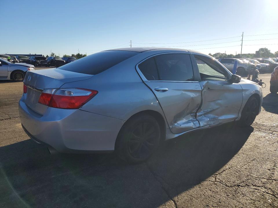 Photo 3 from auction – 2014 HONDA ACCORD with VIN 1HGCR2F3XEA142472