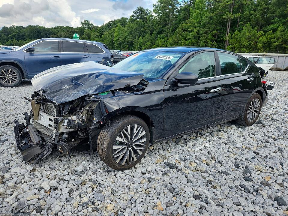 NISSAN ALTIMA 2025 with VIN 1N4BL4DV2SN352411 - Photo from auction