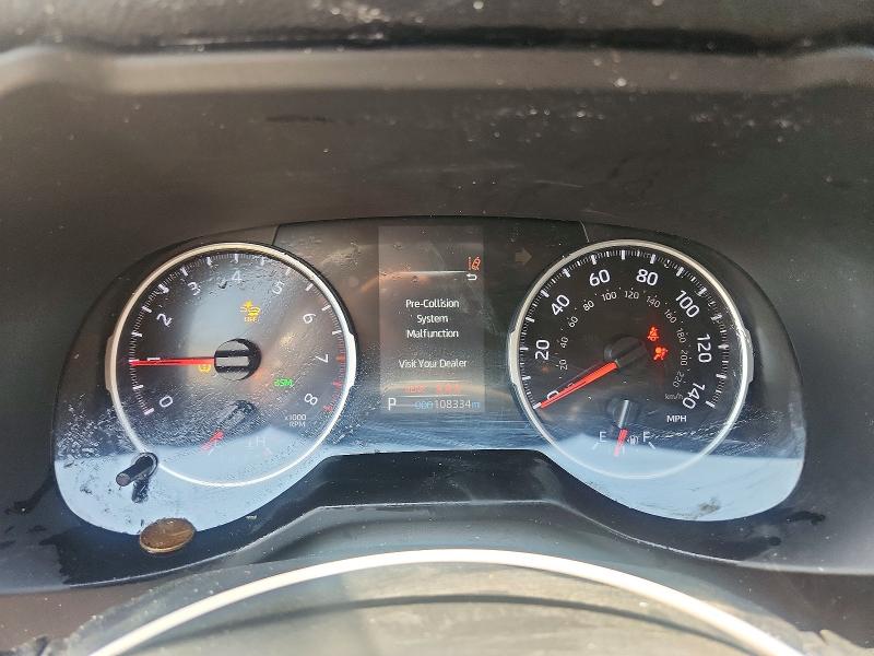 Photo 9 from auction – 2021 TOYOTA RAV4 with VIN 2T3P1RFV3MW207261