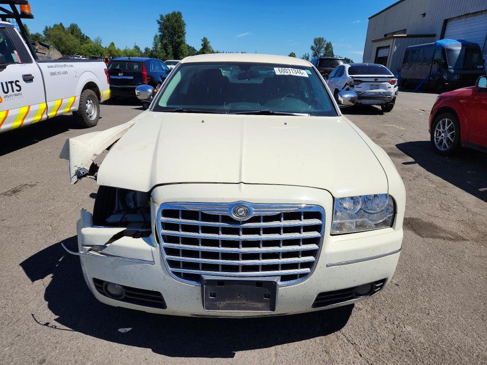 Photo 5 from auction – 2010 CHRYSLER 300 with VIN 2C3CA4CDXAH307211