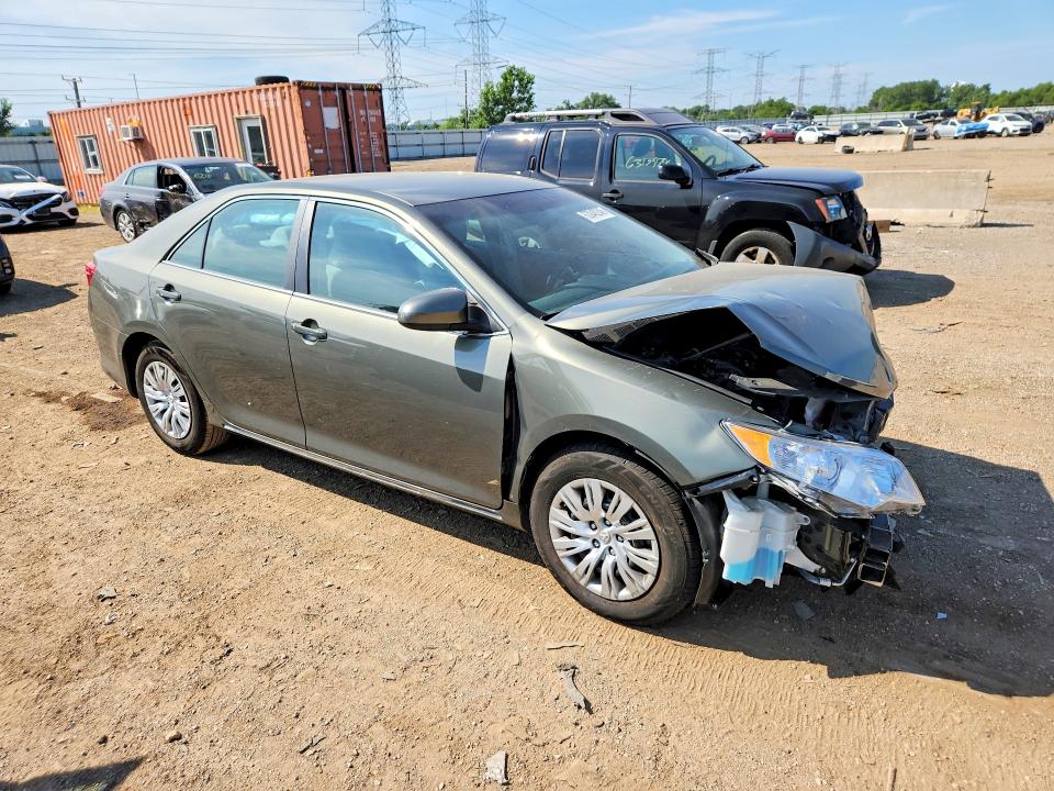 Photo 4 from auction – 2014 TOYOTA CAMRY with VIN 4T4BF1FK2ER379137