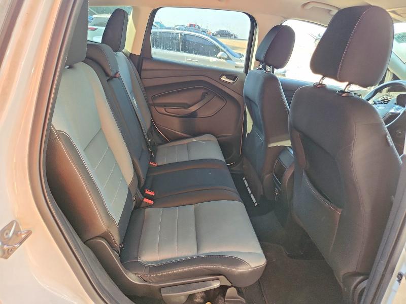 Photo 11 from auction – 2016 FORD ESCAPE with VIN 1FMCU0G96GUB25279