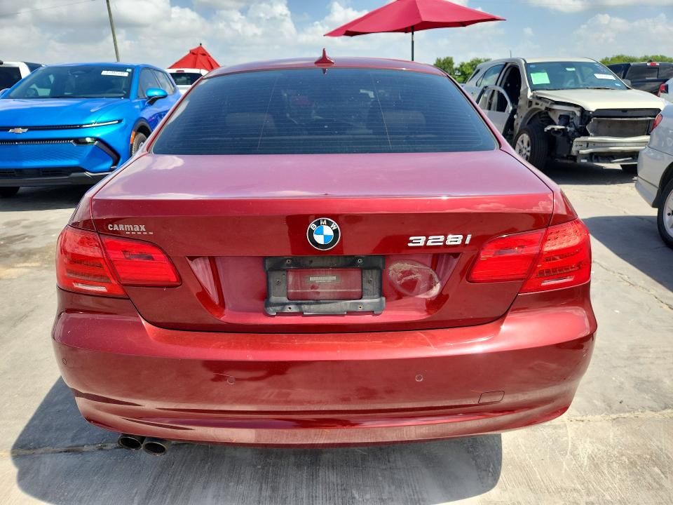 Снимка 6 от търг – 2013 BMW 328 с VIN WBAKE3C58DE771895