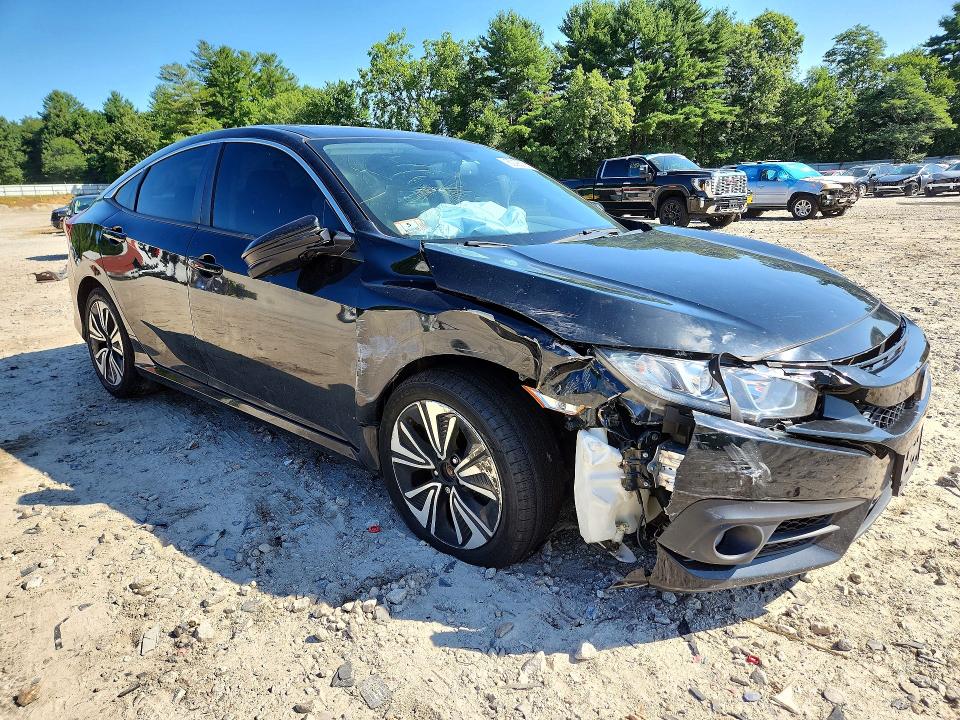 Photo 4 from auction – 2018 HONDA CIVIC with VIN JHMFC1F78JX029023