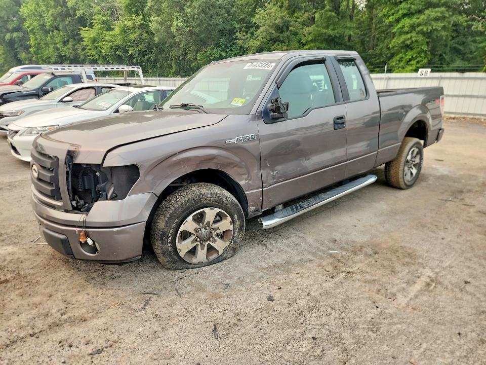 FORD F150 2013 with VIN 1FTFX1CF1DFA00961 - Photo from auction