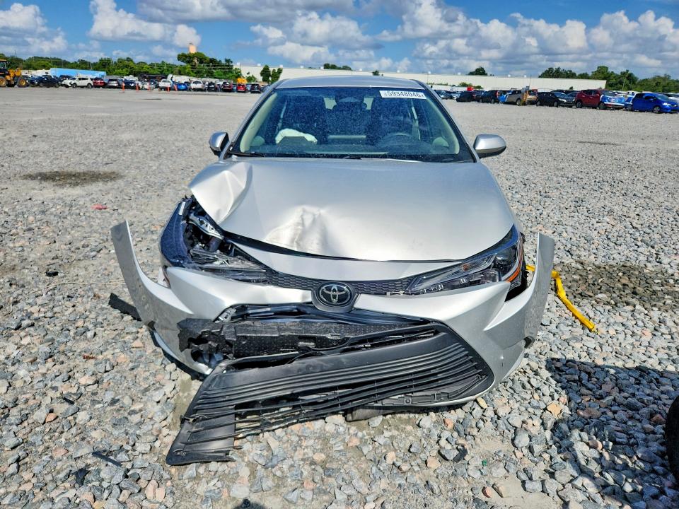 Photo 5 from auction – 2025 TOYOTA COROLLA with VIN 5YFB4MDE4SP296286
