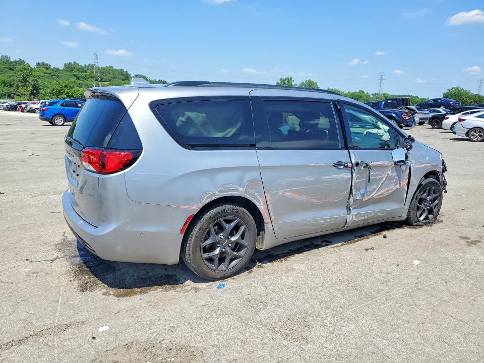 Photo 3 from auction – 2020 CHRYSLER PACIFICA with VIN 2C4RC1EG9LR250731