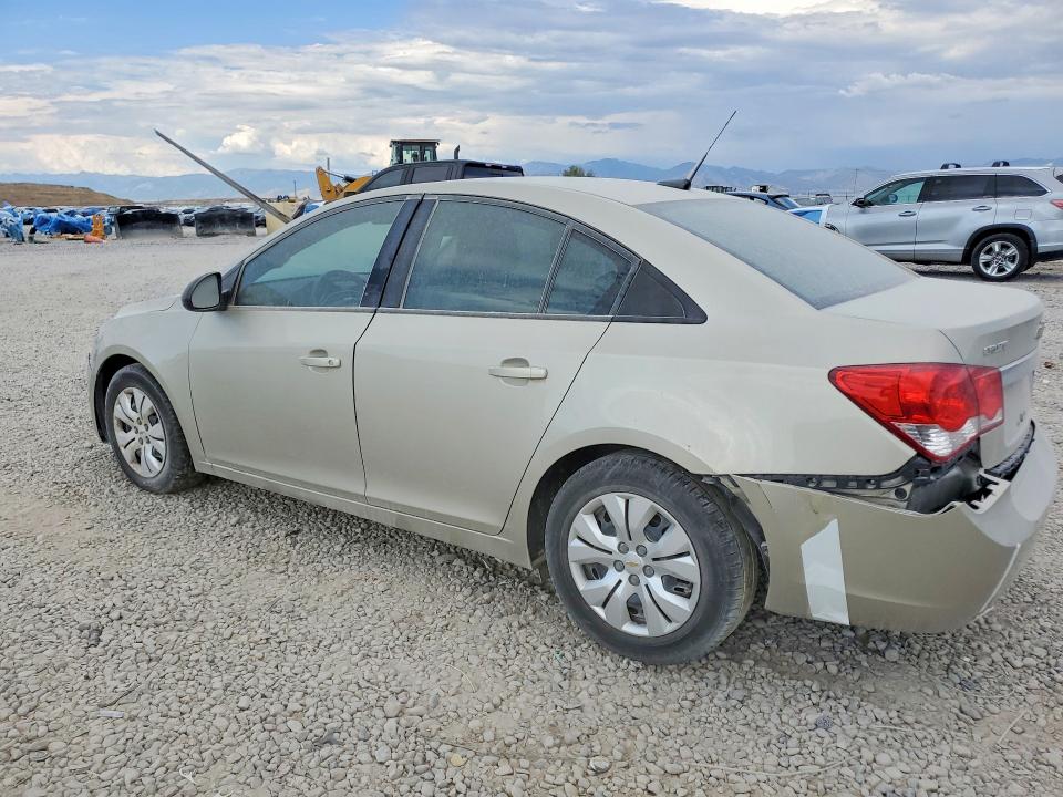 Photo 2 from auction – 2014 CHEVROLET CRUZE with VIN 1G1PA5SH4E7486203