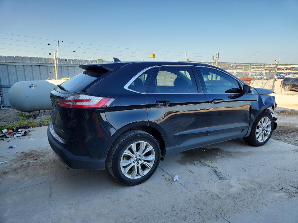Photo 3 from auction – 2022 FORD EDGE with VIN 2FMPK4K97NBA52786
