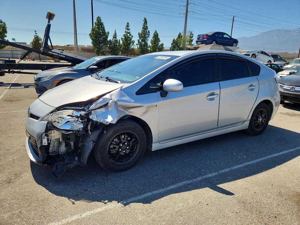 TOYOTA PRIUS 2015 with VIN JTDKN3DU2F0420148 - Photo from auction