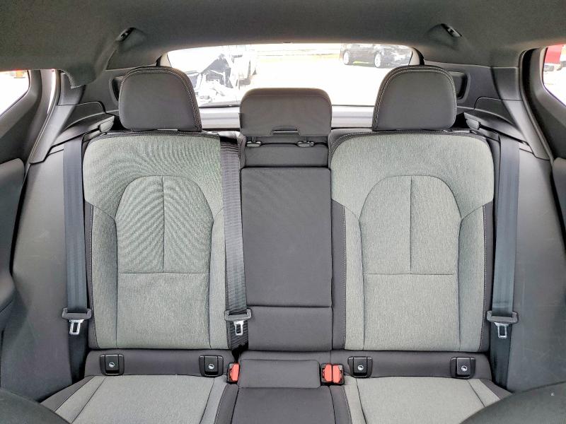 Photo 10 from auction – 2025 VOLVO XC40 with VIN YV4L12UJ7S2543813