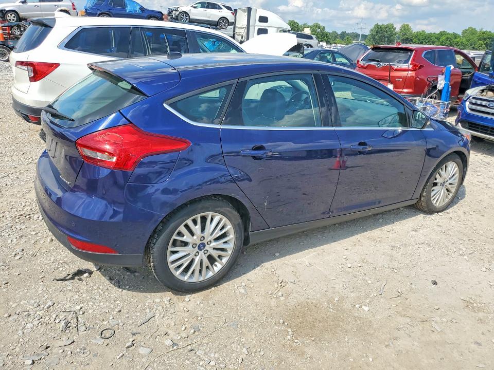 Photo 3 from auction – 2017 FORD FOCUS with VIN 1FADP3N2XHL330270