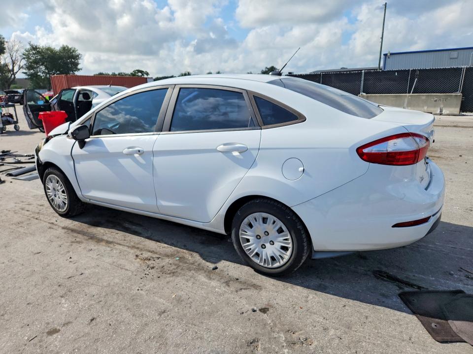 Photo 2 from auction – 2017 FORD FIESTA with VIN 3FADP4AJ0HM152810