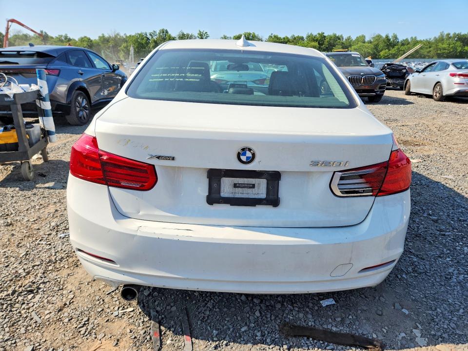 Photo 6 from auction – 2018 BMW 320 with VIN WBA8A3C54JA499628