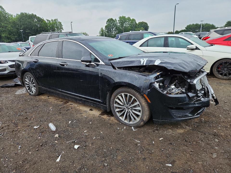 Photo 4 from auction – 2017 LINCOLN MKZ with VIN 3LN6L5A96HR664080