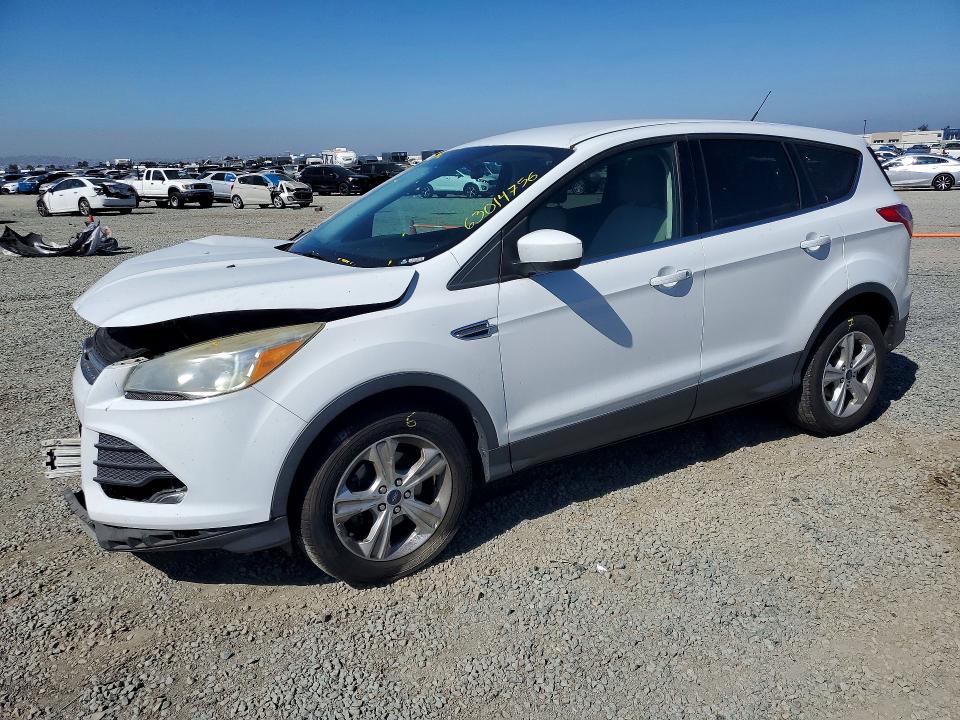 FORD ESCAPE 2016 with VIN 1FMCU0GX9GUC81945 - Photo from auction