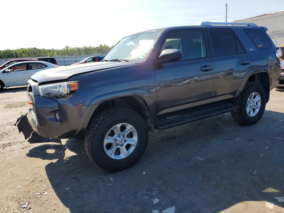 Фото 1 с аукциона – 2017 TOYOTA 4RUNNER с VIN JTEBU5JR7H5453260