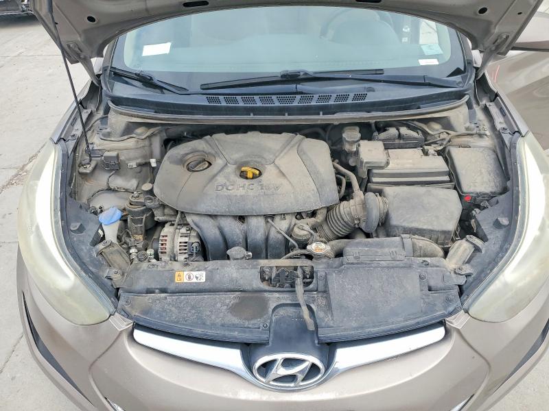 Photo 11 from auction – 2016 HYUNDAI ELANTRA with VIN 5NPDH4AE3GH688309