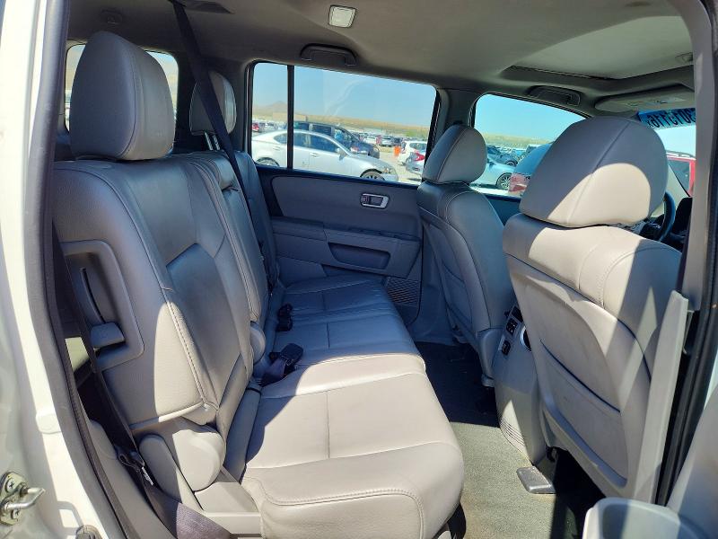 Photo 11 from auction – 2015 HONDA PILOT with VIN 5FNYF4H56FB018683